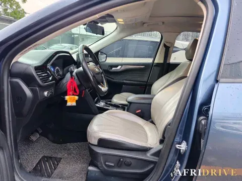 2020 Ford Escape 4