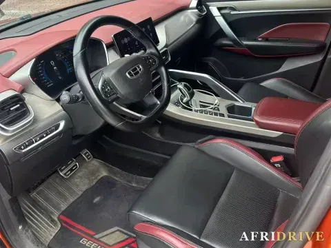 2019 Geely Coolray 4