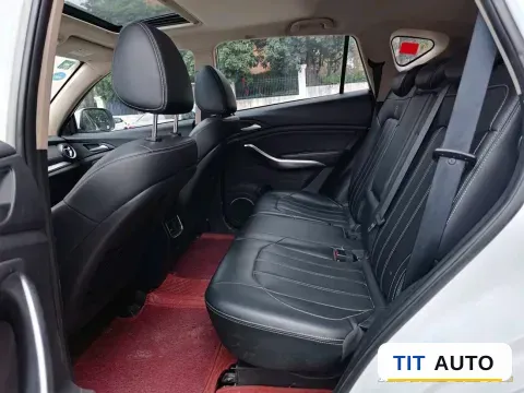 2019 BYD Song 5