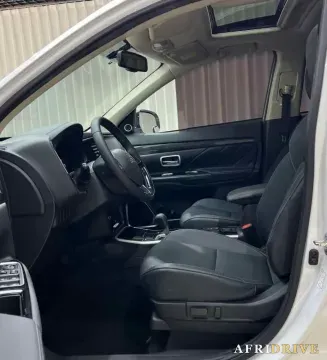 2019 Mitsubishi Outlander 5