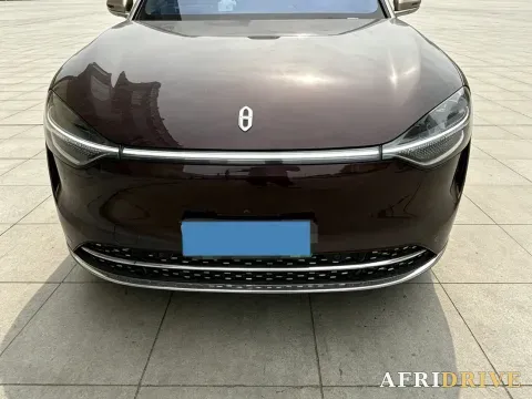 2025 AITO M9 2