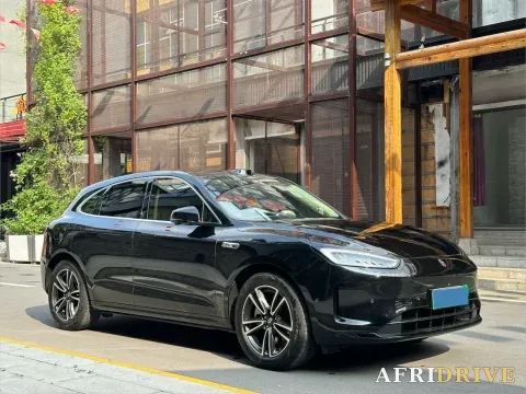 2024 AITO M5 3