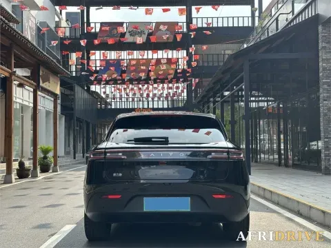 2024 AITO M5 8