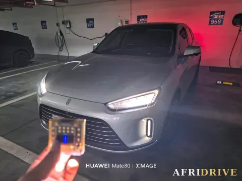 2022 AITO M5