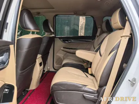 2017 BaoJun 730 6