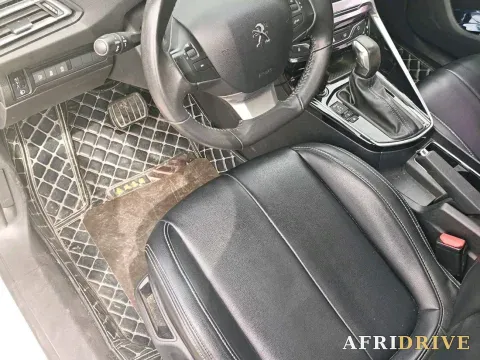 2018 Peugeot 308 5