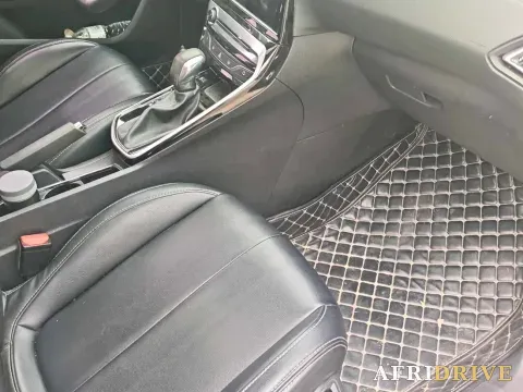 2018 Peugeot 308 8