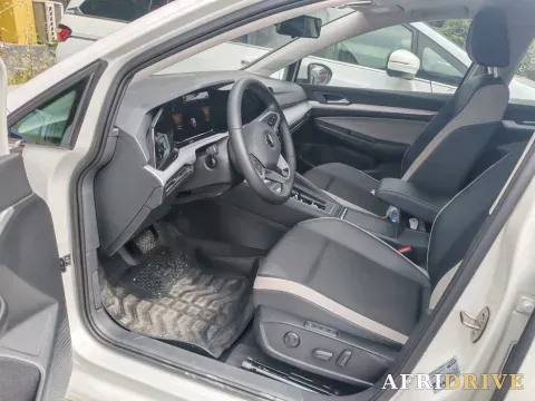 2024 Volkswagen Golf 4