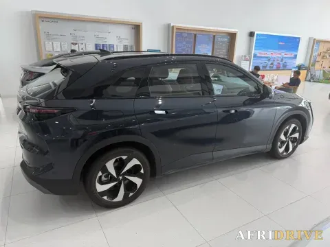2026 ARCFOX αT5 6
