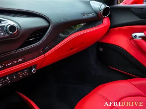 2019 Aston Martin DB11 7