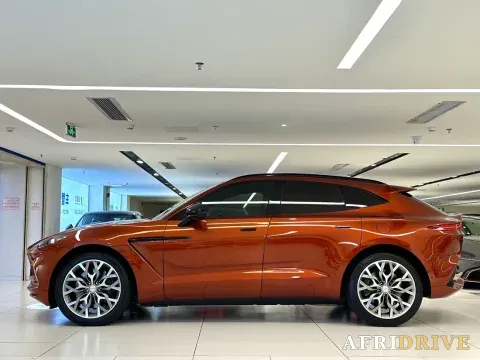 2021 Aston Martin DBX 3