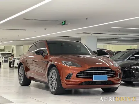 2021 Aston Martin DBX 5