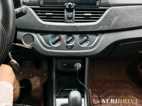 2016 BaoJun 310 8