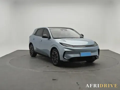 2025 ARCFOX T1 3