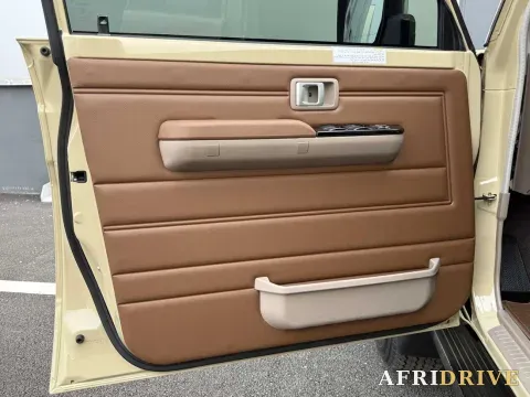 2022 Toyota Land Cruiser 8