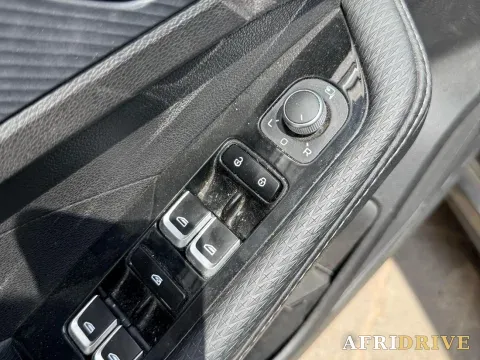 2022 Geely Binray 17