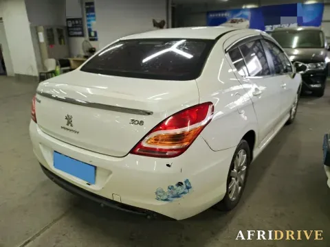 2014 Peugeot 308 6