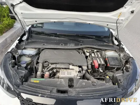 2022 Peugeot 2008 4