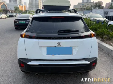 2022 Peugeot 2008 5