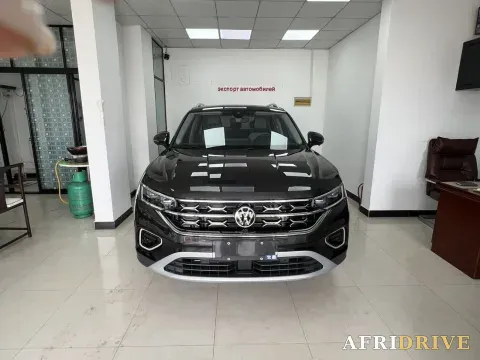 2023 Volkswagen Tayron 2