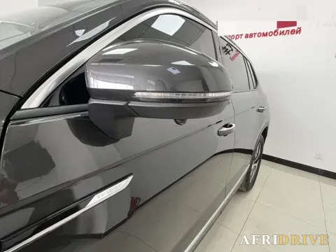 2023 Volkswagen Tayron 6
