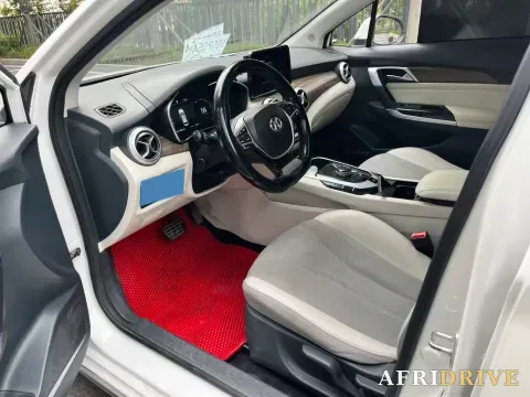 2018 BeiJing Auto EU5 4