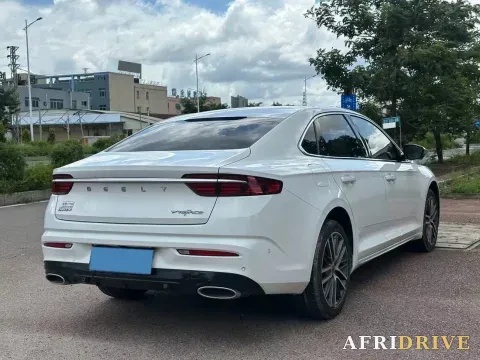 2020 Peugeot 408 8