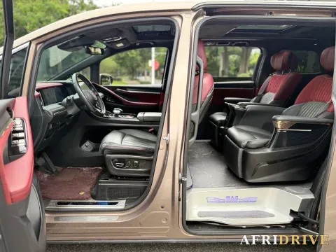2023 GAC Trumpchi M8 8