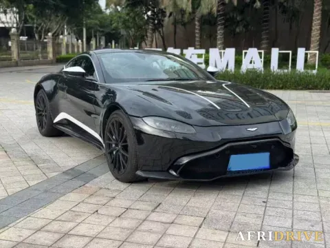 2018 Aston Martin V8 Vantage 3