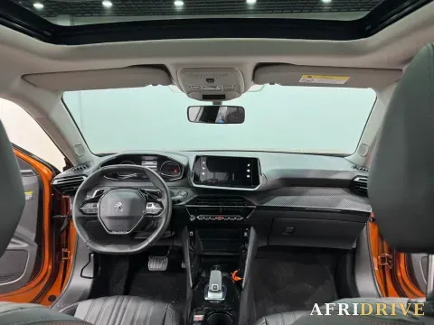 2022 Peugeot 2008 5