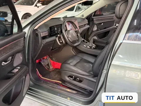 2022 AITO M5 5