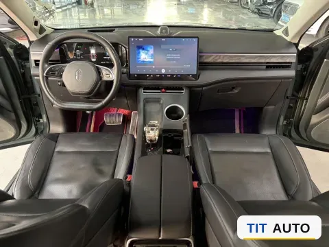 2022 AITO M5 9