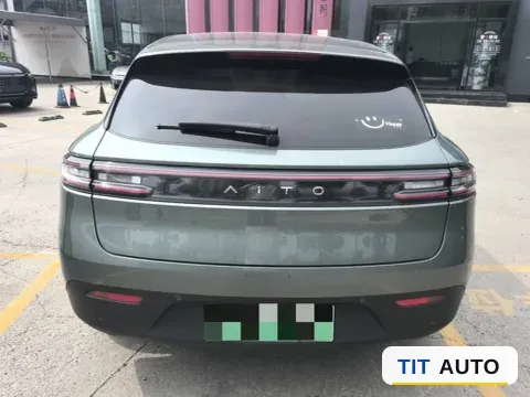 2022 AITO M5 3