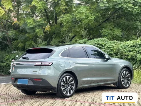 2022 AITO M5 5