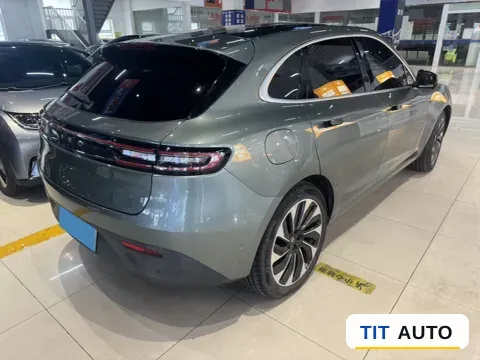 2022 AITO M5 2