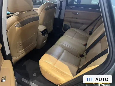 2022 AITO M5 4