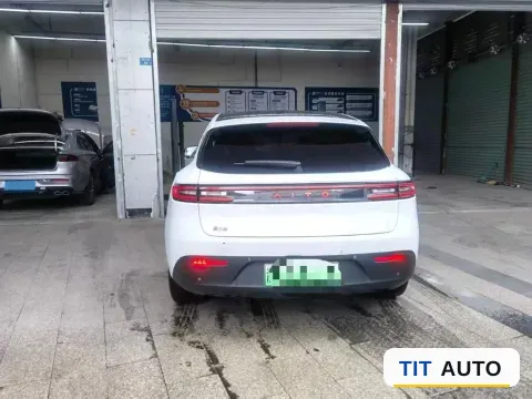 2023 AITO M5 5