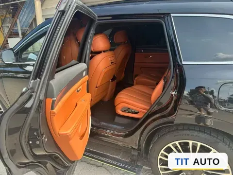 2024 AITO M7 2