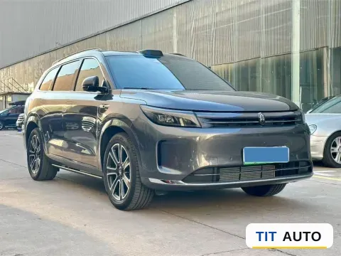2024 AITO M7 2