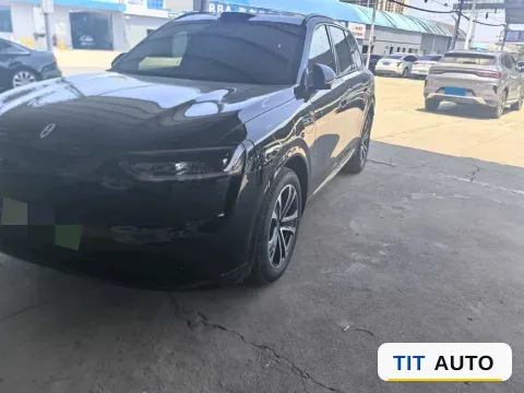 2026 AITO M7