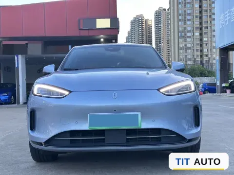 2022 AITO M5 2