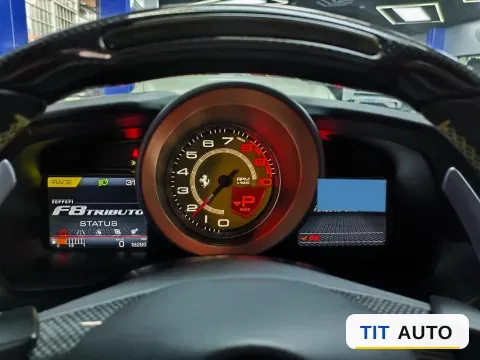2019 Aston Martin DB11 6