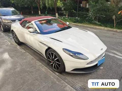 2019 Aston Martin DB11 3