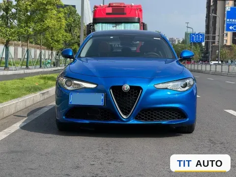 2017 Alfa Romeo Giulia 3