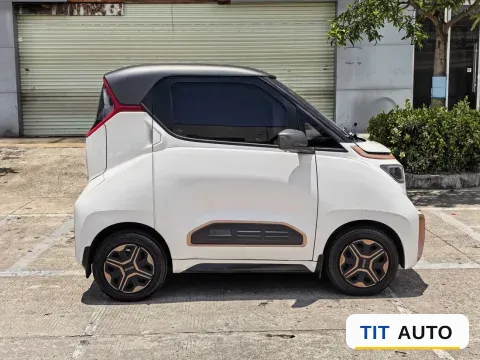 2020 BaoJun E200 3