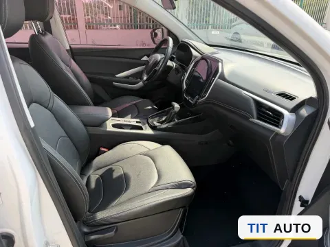2020 BaoJun 530 7