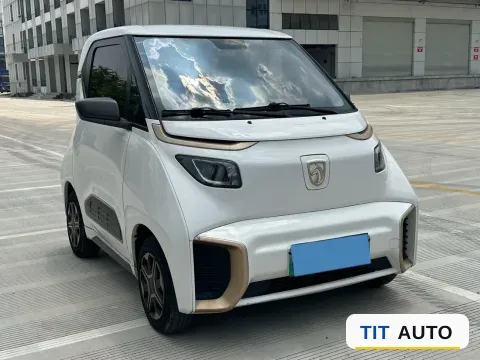 2018 BaoJun E200 3
