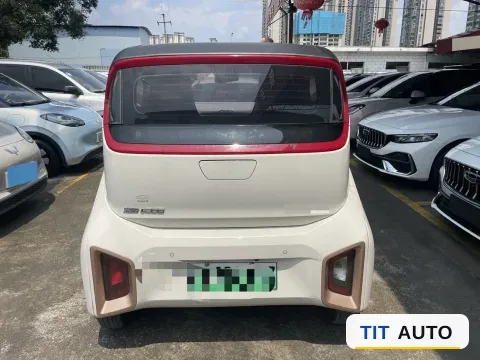 2020 BaoJun E200 4