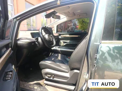 2023 BaoJun Cloud 5
