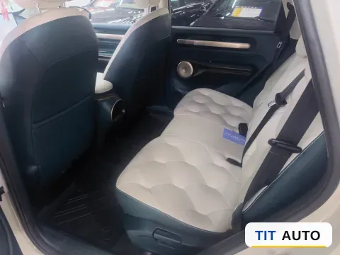 2023 BaoJun Cloud 7